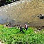 Pastores y líderes del Distrito Sur Vilcanota Cusco limpian riberas del río Vilcanota