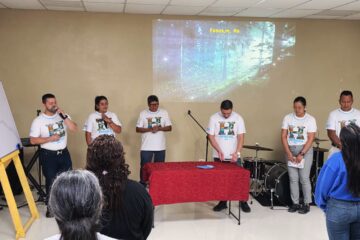 Más pastores y pastoras con formación teológica – El Salvador