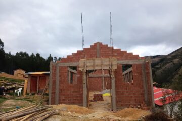 Ausaray: levantaron su templo en menos de 50 días